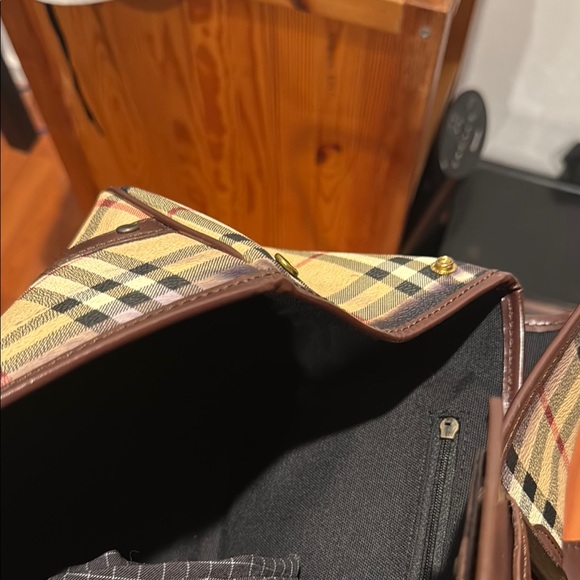 Burberry Plaid Handbag with Brown Leather Accents - Picture 9 of 9